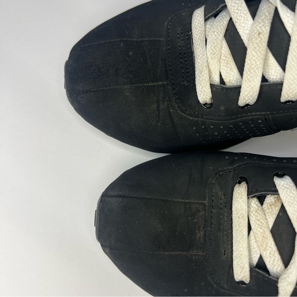 Women's Black & Gray Nike Shox Size 7 (2012) - Picture 4 of 12